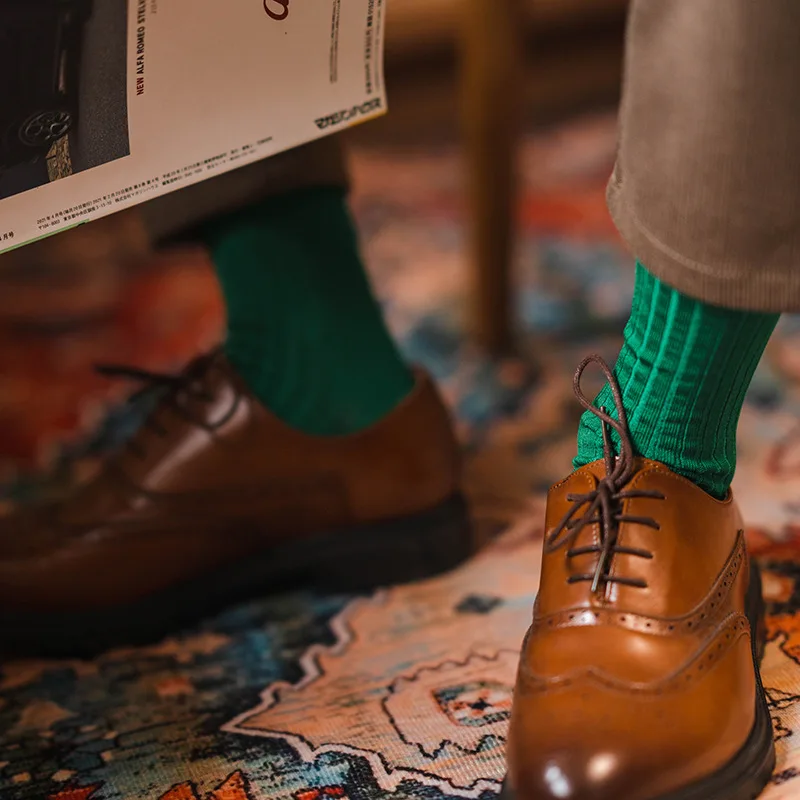 176N Customized High-end Quality Men's Mercerized Cotton Dress Socks Fashion Design Breathable Deodorant 60s Knitting Crew Socks