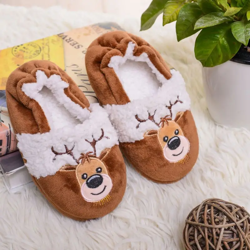 

Cute Winter Children Size Animal Shaped Plush Slippers Reindeer Christmas Slippers