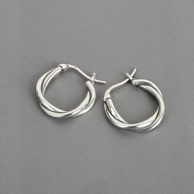 

Vintage Style Sterling Silver Plated Twisted Clip On Earrings S925 Stamp Weave Hoop Earrings For Girls