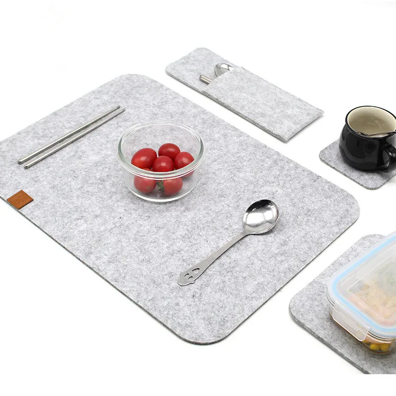

Placemats Felt Place Mats Heat-Resistant Washable Placemat Non-Slip Absorbent Mat Set With Coasters And Sliverware Bags, Grey ,dark grey ,black or customized color