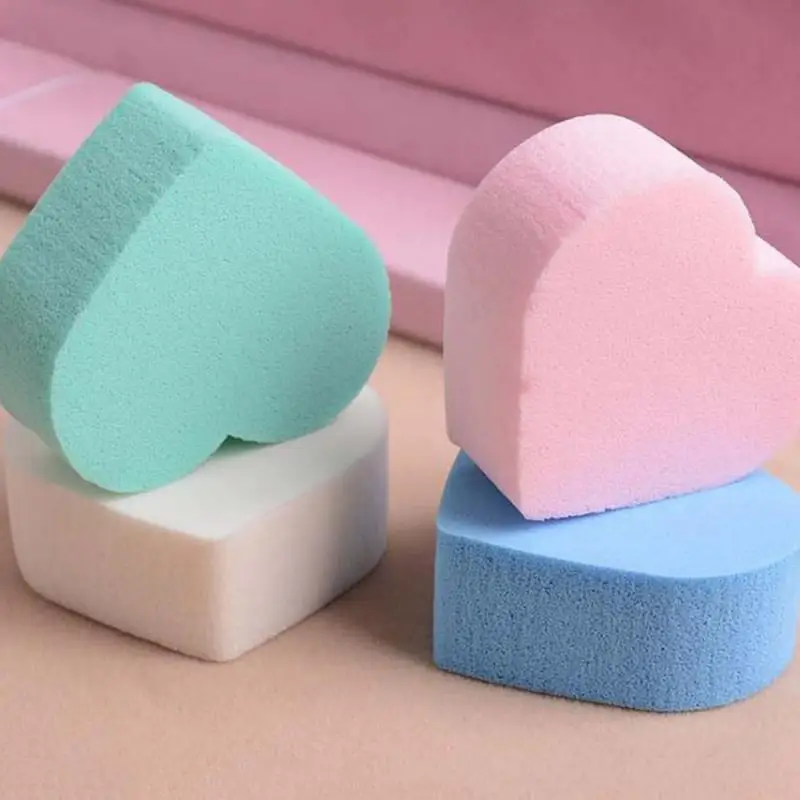 

4PC Pro Blender Foundation Heart-shaped Sponge Pad Cosmetic Makeup Puff TLSM1