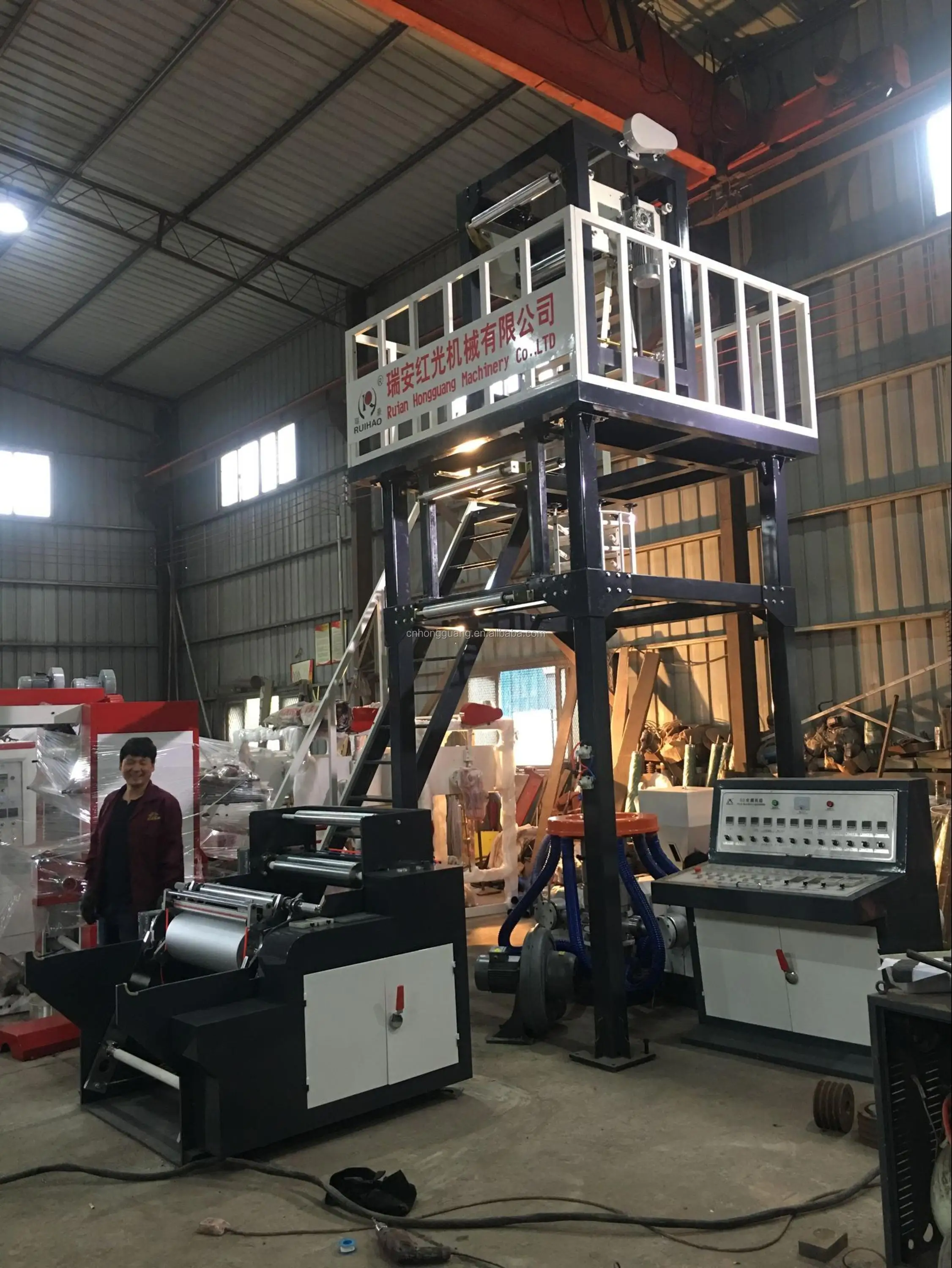 
automatic 3 layer 2 screw biodegradable ABA plastic mulching film blowing machine 