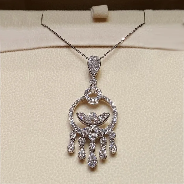 

Elegant Bling Crystal Pendant Necklaces Women Chain Jewelry Chic Silver Color Engagement Choker Necklaces Wedding Gift