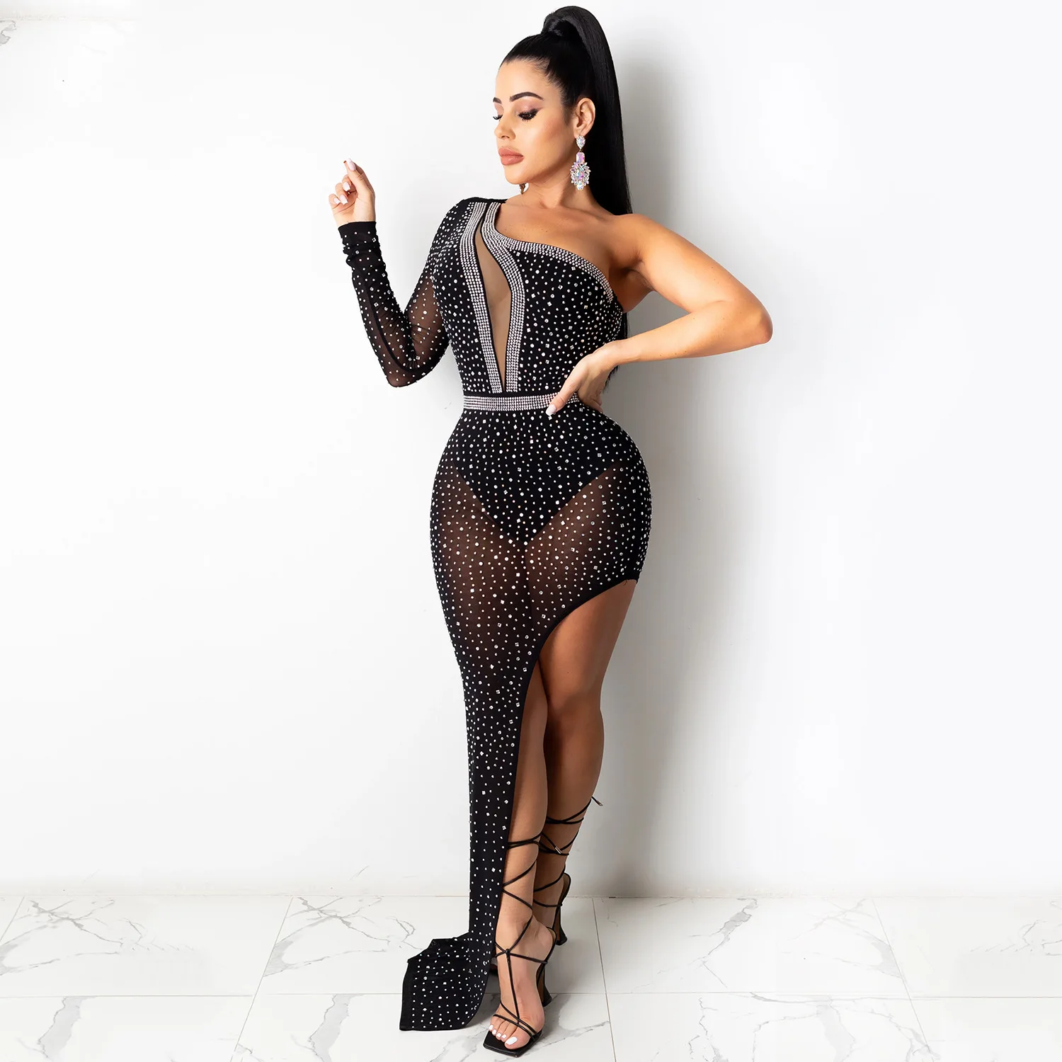 

2021 Women Clothing Solid Color Mesh Dress Sexy Single Sleeve Net Yarn Irregular Nightclub Dresses