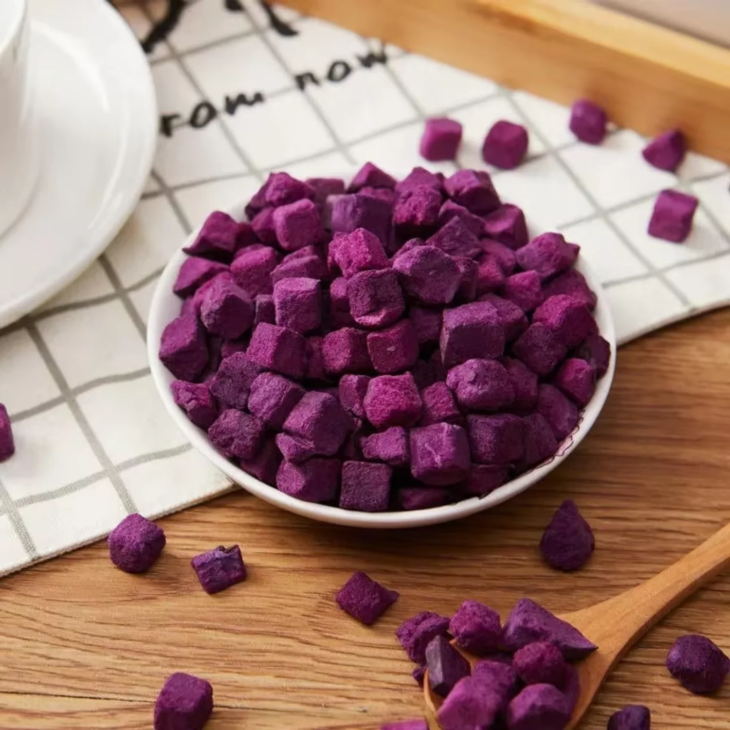 Freeze Dried Purple Sweet Potato Cubes Wholesale | Bulk Purple Sweet Potato Supplier H776942dd0065443f8fa0066f0b353f38f