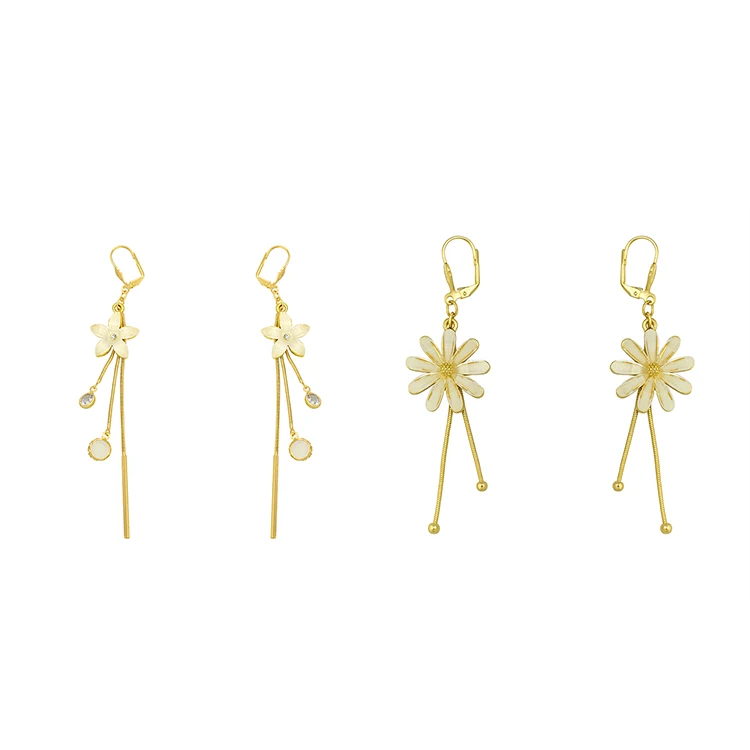 

Korean Jewelry 2021 Design Low Allergen Precious Crystal Longflower Star Fringe Hanging Earrings 18K Gold plated