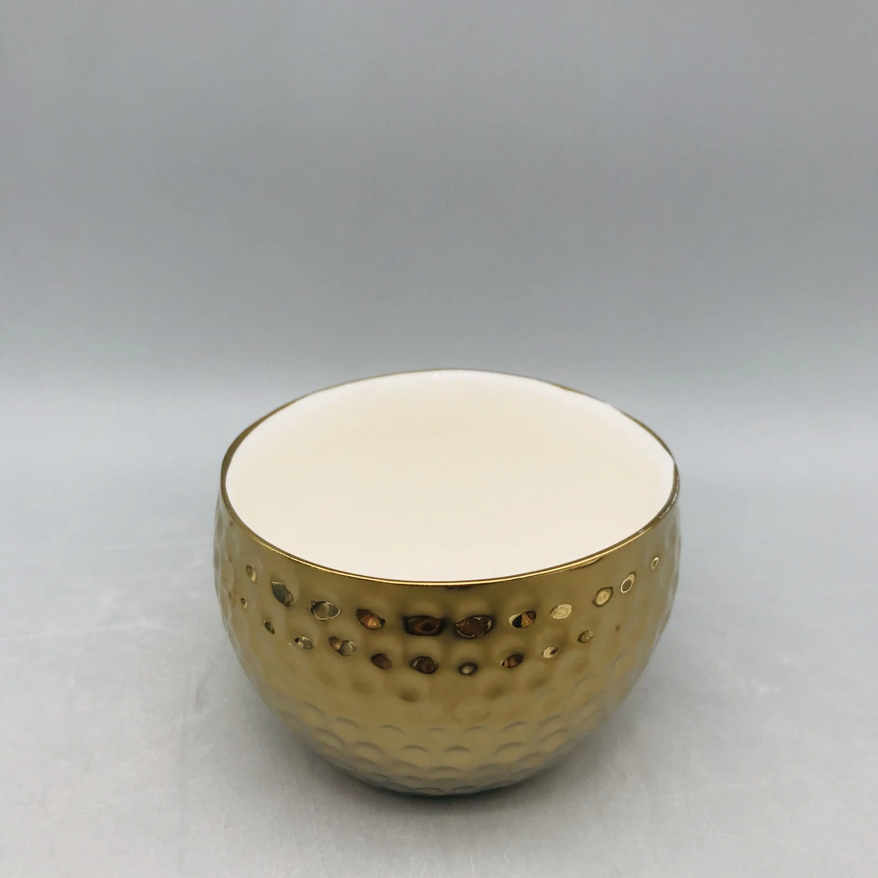 
China supplier hot sale gold porcelain plated flower pot 