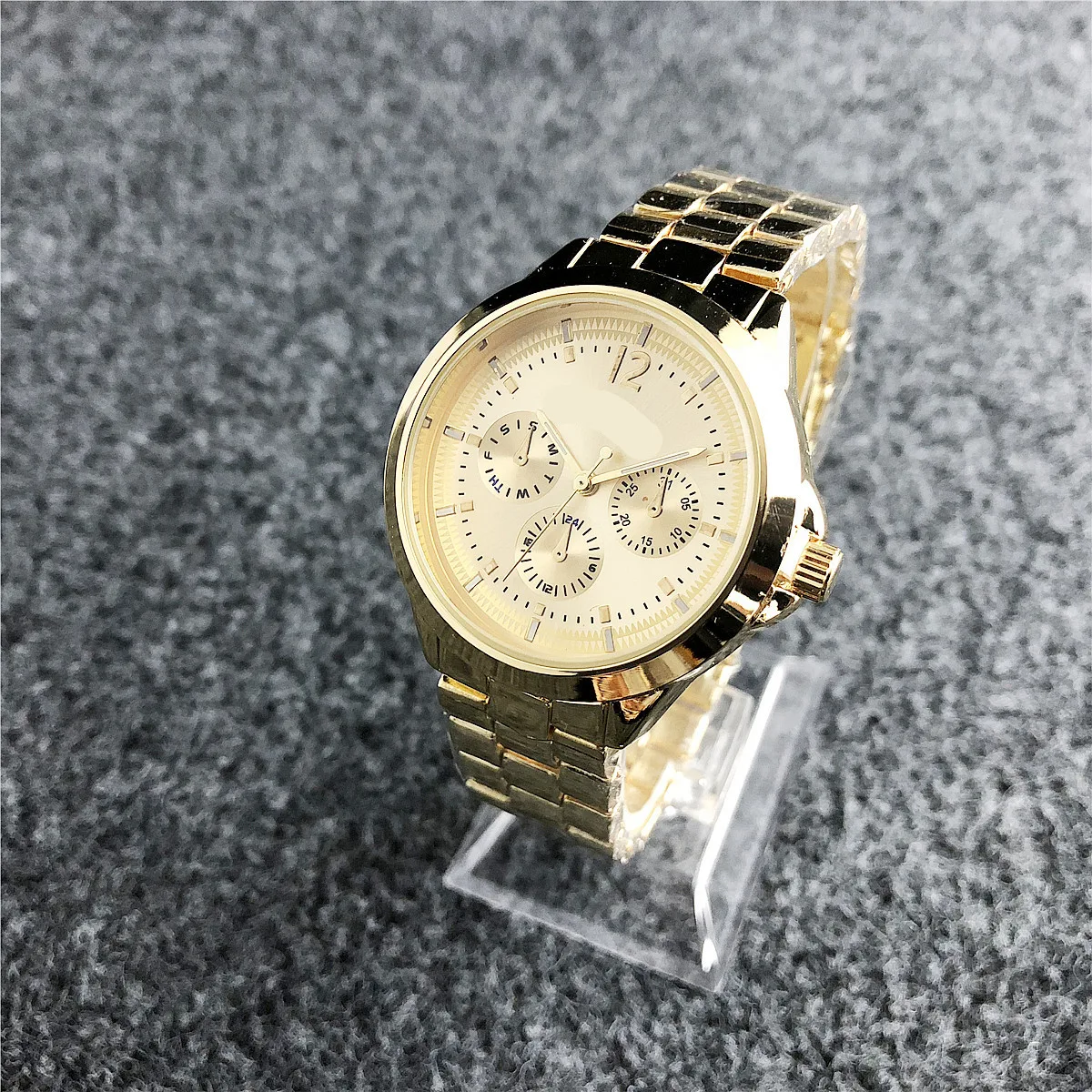 2021 new wristwatch men woman