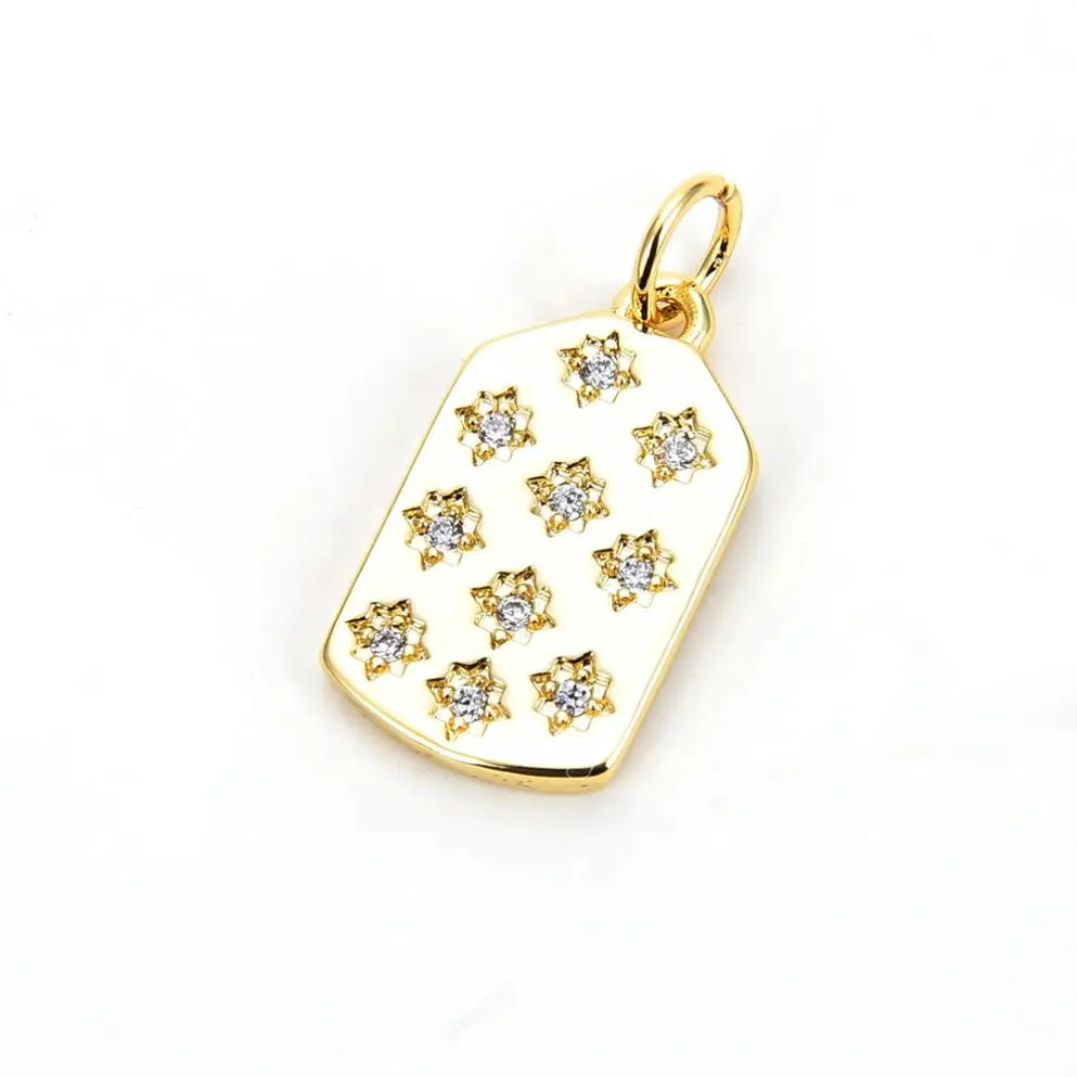 

2021 Fit Gift Star Personalized Classic Small Shiny Cube Golden Girls Wedding Alloy Brass Minimalist Jewelry Pendant, Green