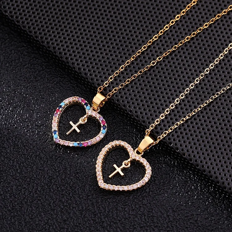 

New Design Fashion Christmas Jewelry Gold Plated Choker Necklace Colorful Cubic Zirconia Hollow Heart Cross Pendant Necklaces