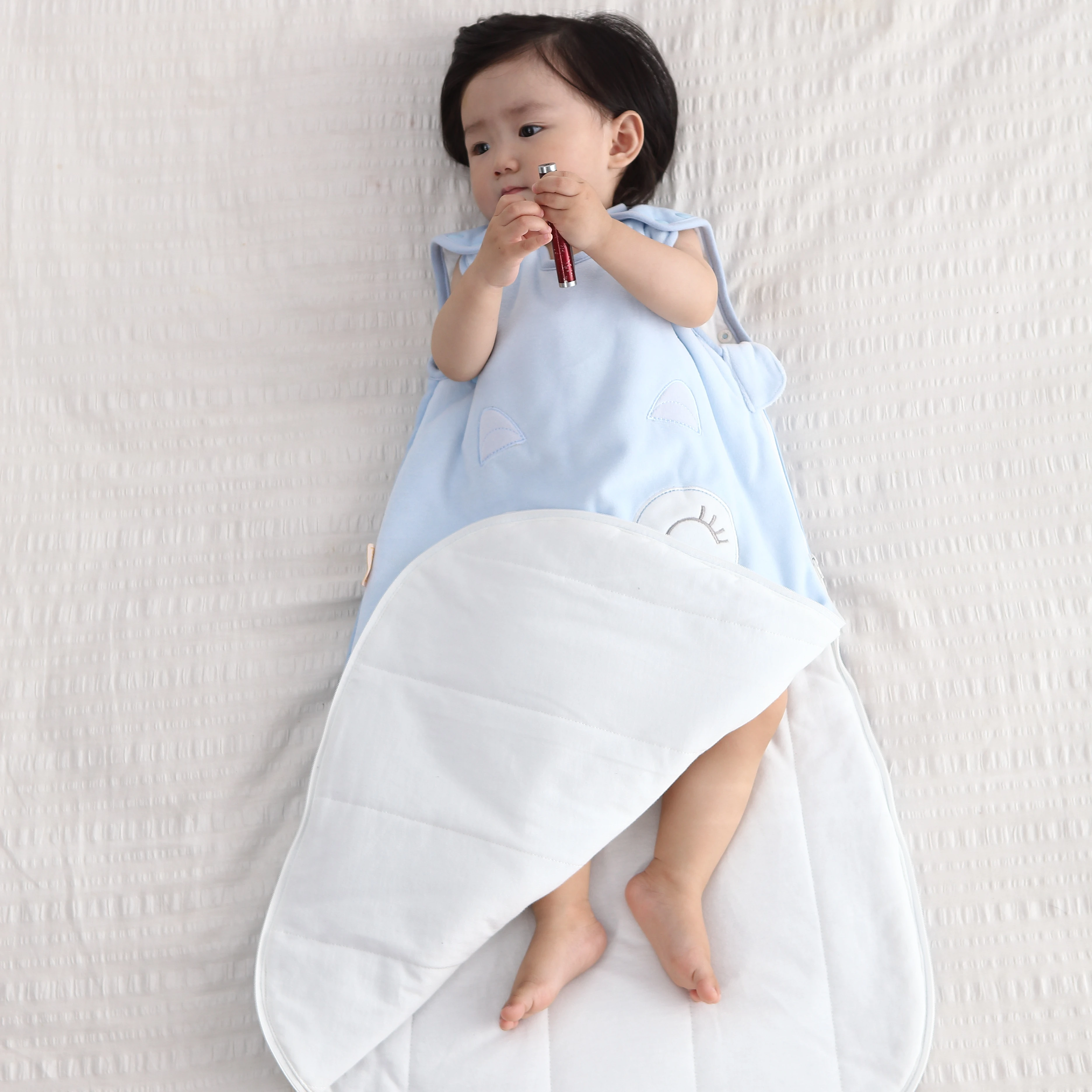 

Wholesales custom zipper baby sleep sack newborn baby sleeper winter sleeping bag
