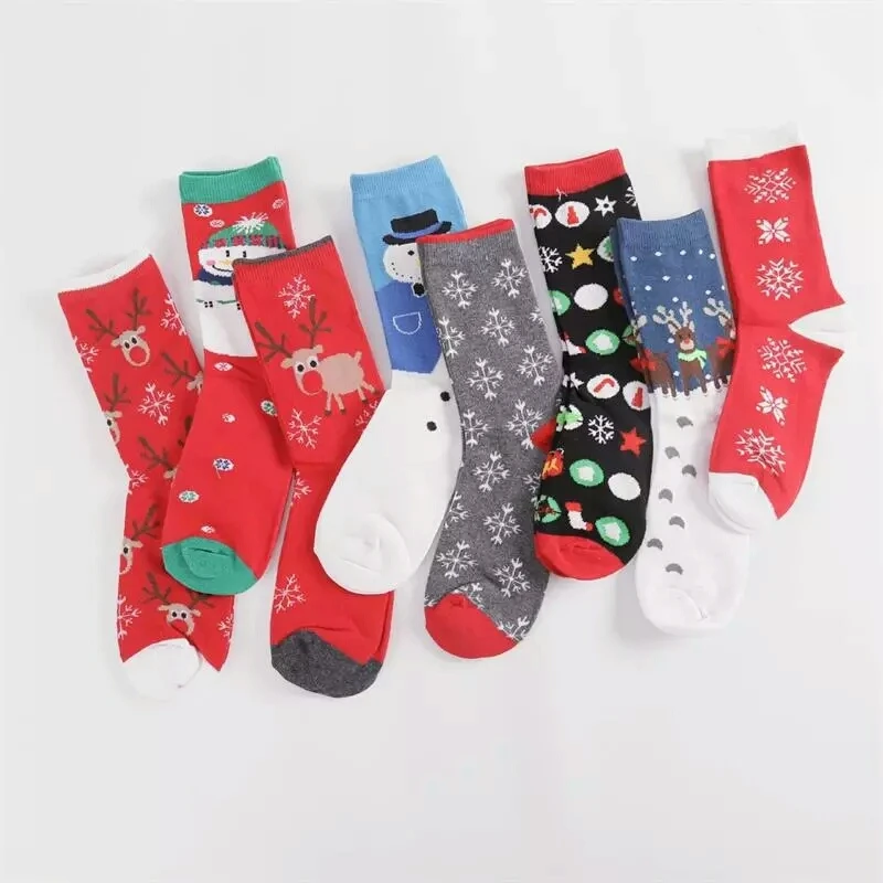 

Custom Women's Christmas Cotton Sock Knit Crew Xmas Santa Cartoon Novelty Socks for Girls