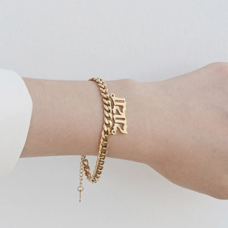 

Punk Bracelets Female 18K Gold Digital '2020' Pendant Bracelet For Women And Men Boho Jewelry Stainless Steel Thick Bangles