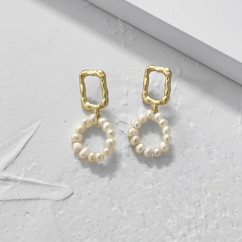 

Square Matte Gold Earrings Natural Freshwater Pearl Earrings for Women Vintage Drop Earrings French Jewelry 2020 Hot