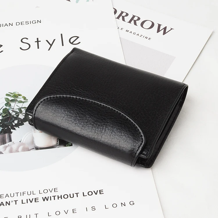 

Custom Wholesale Soft Genuine Leather Business RFID Blocking Card Holder Men's Wallet, Black or customized