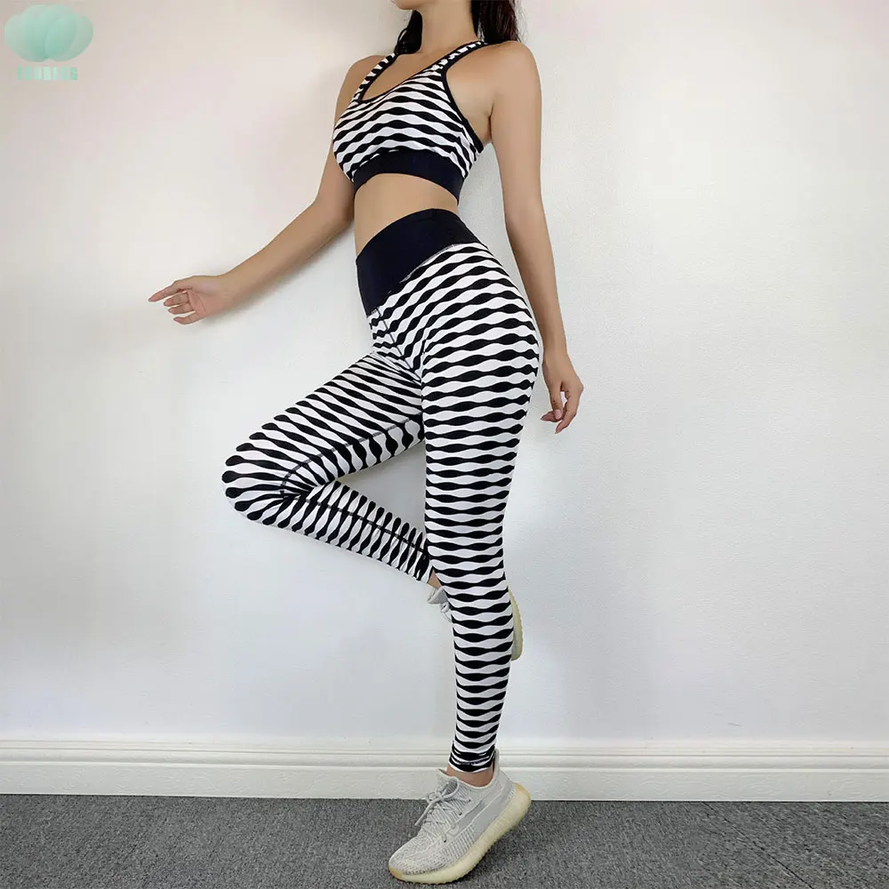 

2 piece black and white checkered stripe yoga sports bra and leggings set women