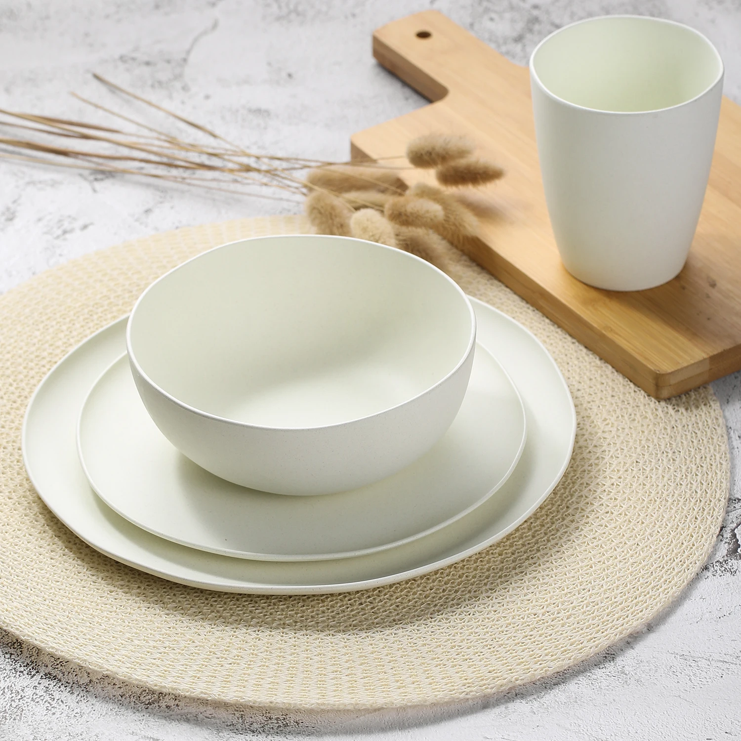 

Lekoch Eco-friendly 100% Plant Based Biodegradable Dinnerware Set for 8 Pieces Dinner Plate Salad Plate Cup Soup Bowl for home