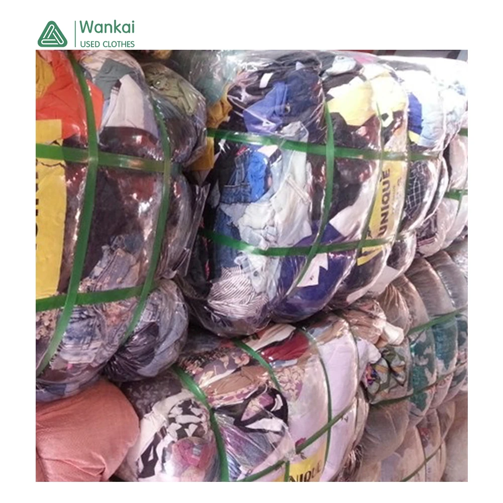 

The Weight Of The Mixed Package Is From 45 Kg To 100 Kg, A Grade Bulk Clothes Used, Mixed color