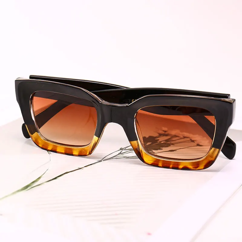 

Luxury Square Sunglasses Women Brand Designer Sun Glasses Vintage Sun Glasses For Female Ladies Eyewear UV400, Black,brown