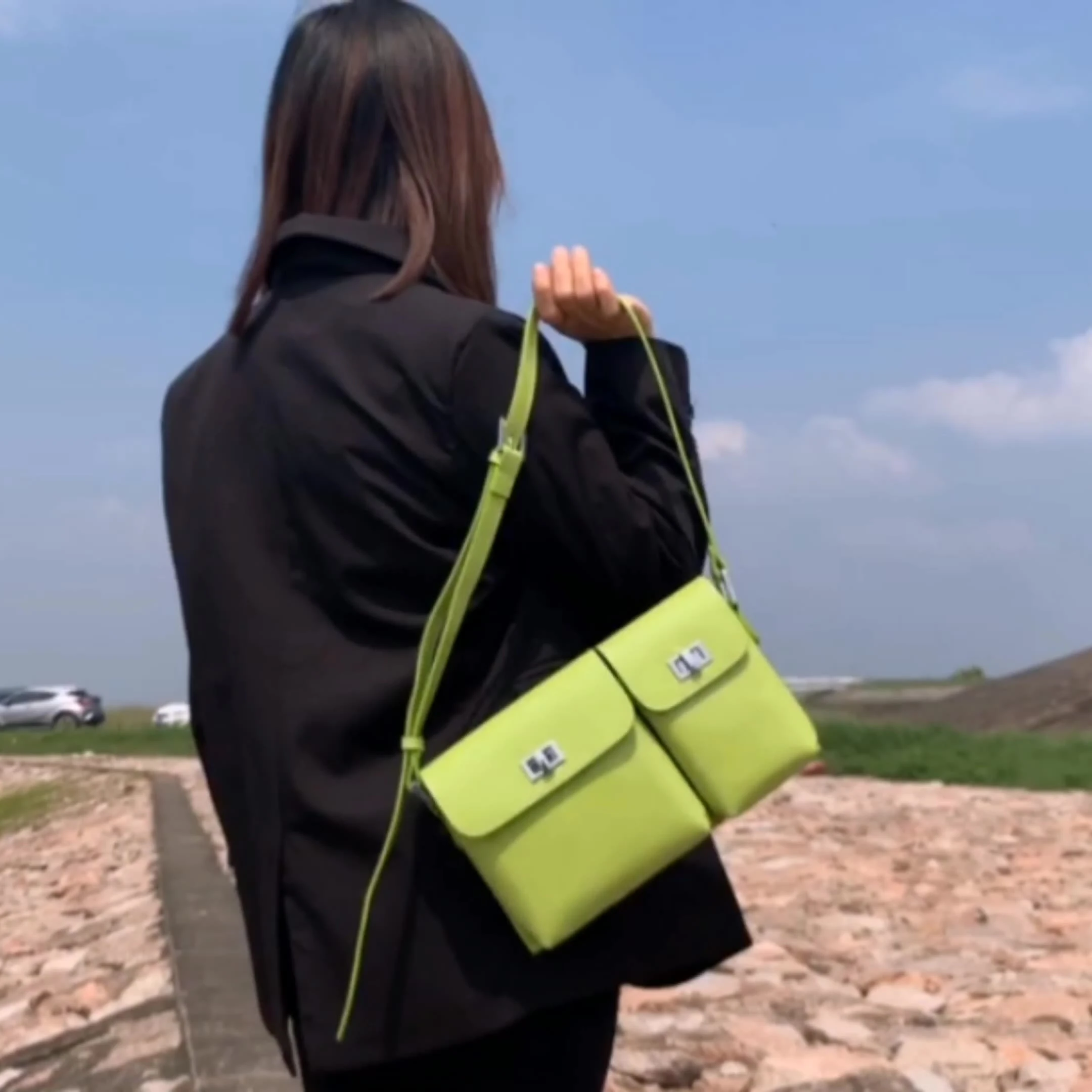 

2021 Fashion vintage unmissable hasp shoulder bag wholesale girls shopping wallet and phone handbags, 5 colors