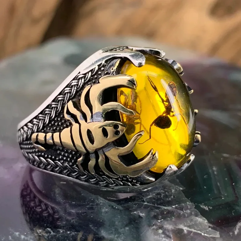 DAIHE 2023 New Men's Ring Large Oval Natural Agate Stone Retro Trend Inlaid Yellow Zircon Ant Ring