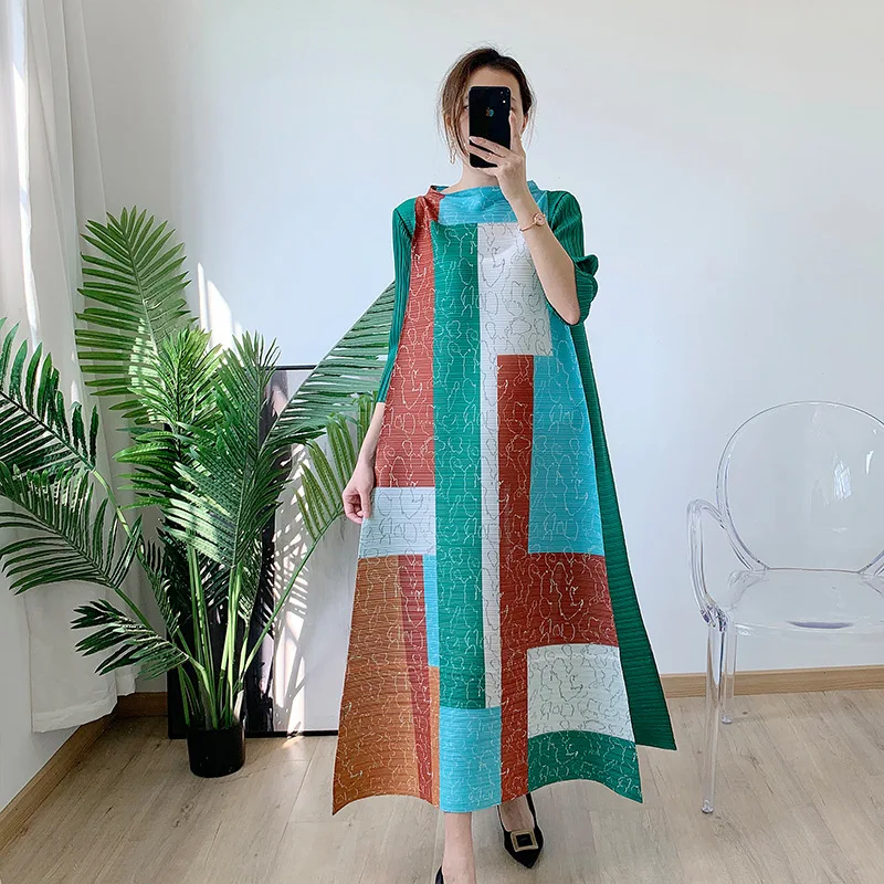 

2022 spring summer new fashion miyake pleated organ dresses big swing loose pleats please women dress, Customized color