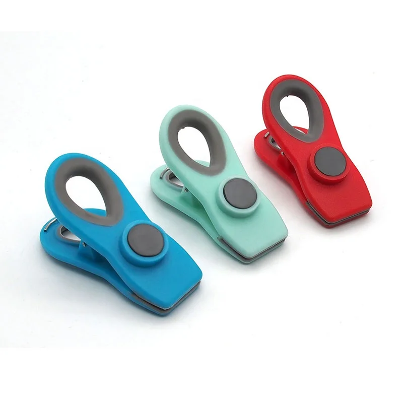 

Kitchen magnetic sealing clip plastic food bag snack chip air tight sealing clips, Red,blue,green
