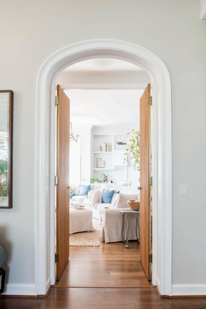 Comparison chart of different arched doorway molding styles