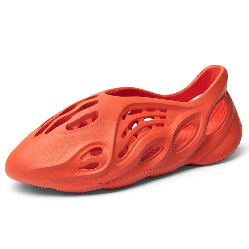 

Celebrity hole shoes sandals fashion men's outdoor shoes