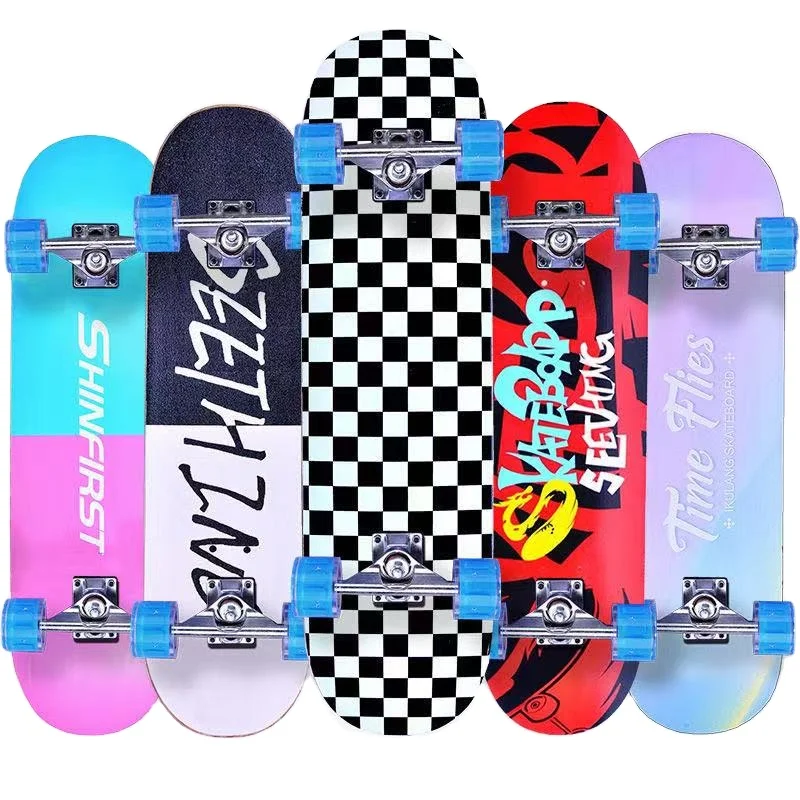 

Amazon hot sell 31 Pro Complete Skateboard 7 Layer Maple wood Skateboard Deck for Extreme Sports and Outdoors, Customize colors