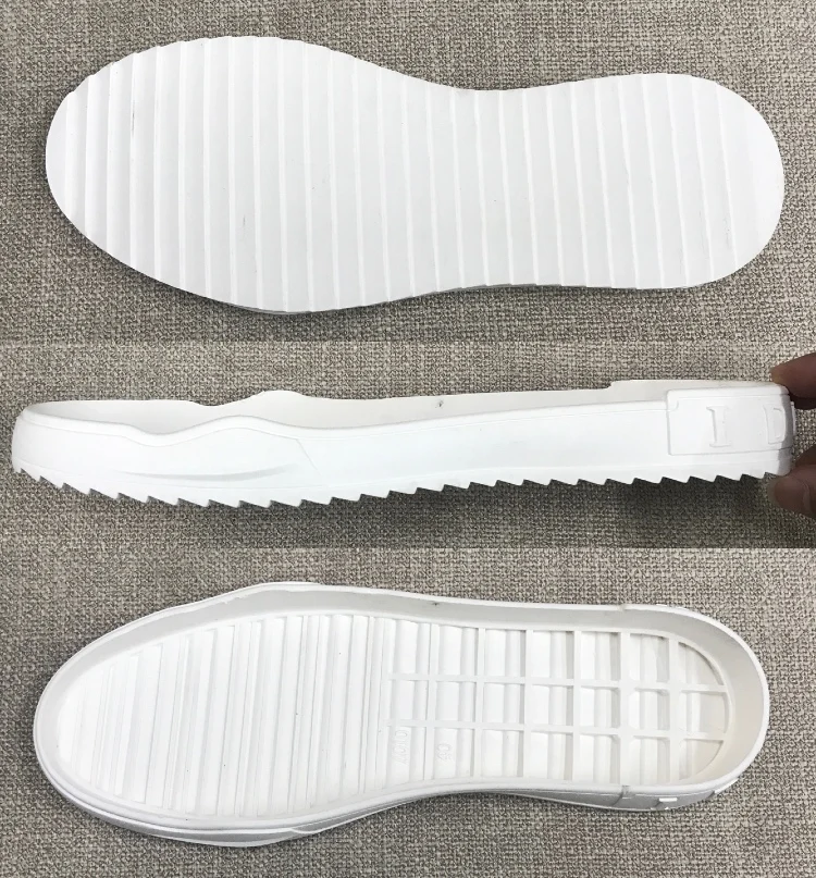 sole of badminton shoes