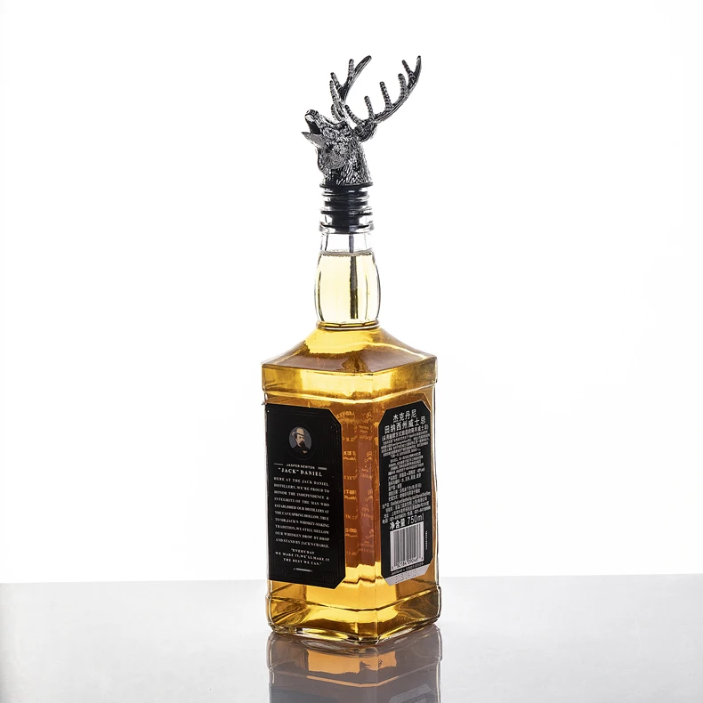 
Amazon Wine Aerator Decanter Stag Deer Head Wine Stopper with Silicone Rubber Fitting Deer Wine Pourer 