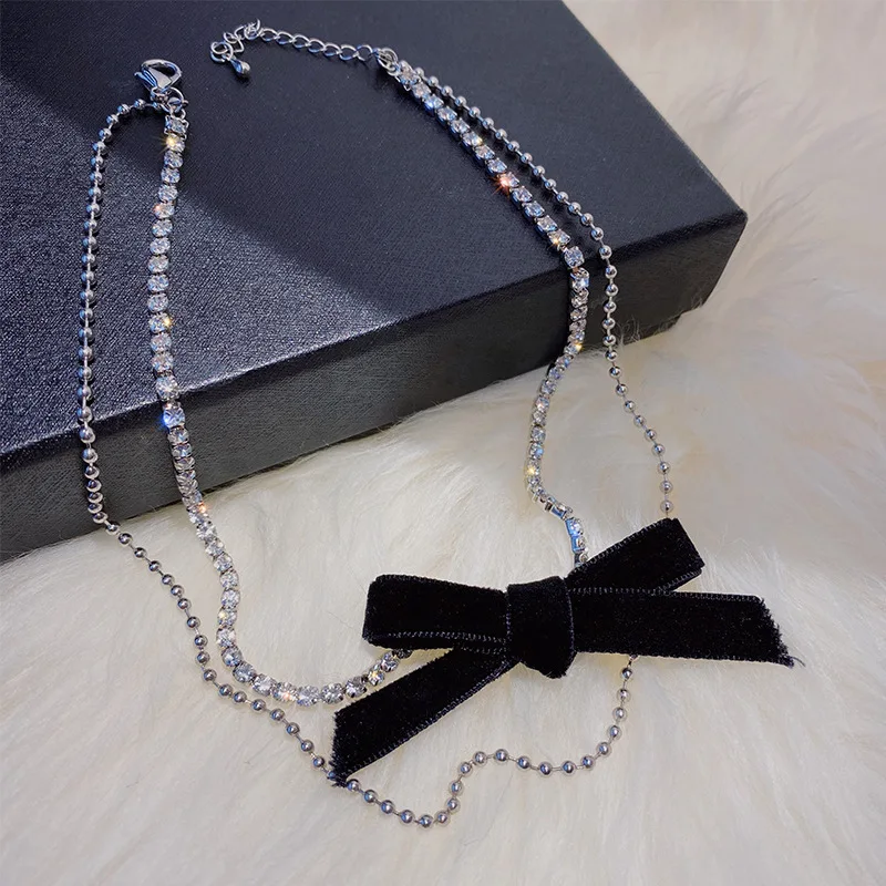 

2022 new choker necklace graceful diamond bordered luxury bowknot necklace for women girls