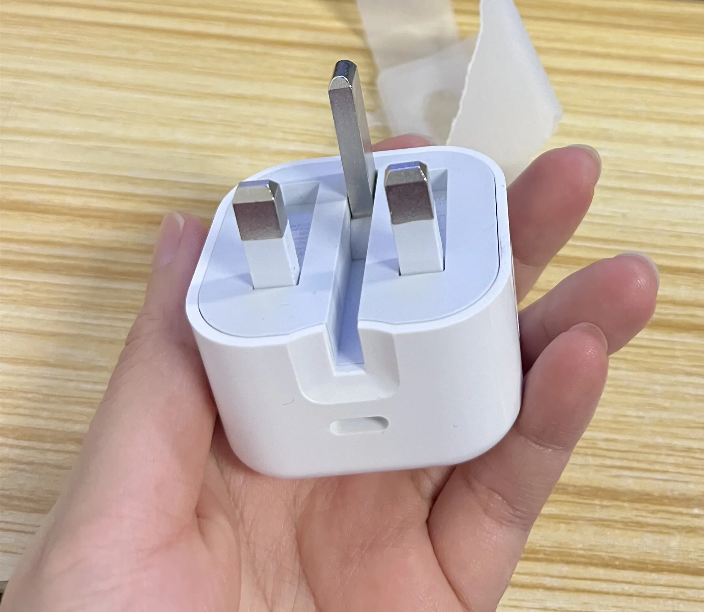 

For Iphone13 Fast Charger 20W UK Plug Original Power Adapter USB-C Charger For Iphone12 13 13Pro, White