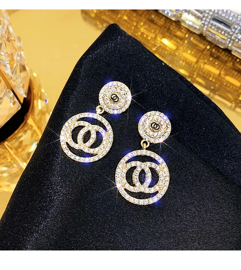 

Kaimei Women's Earrings Set Tassel Pearl Earrings For Women Bohemian Fashion Jewelry 2020 Geometric CC Brand Dangle Earrings, Many colors fyi