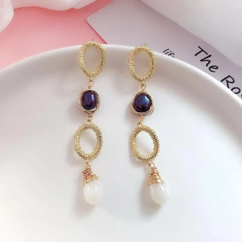 

Natural Freshwater Pearl Earrings Hand-made Personalized Trendy Drop Earrings for Women Sapphire Stone Circle Pendant Jewelry