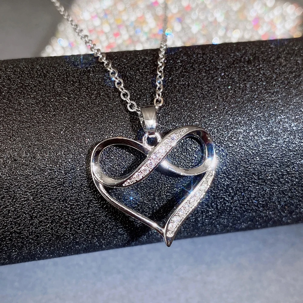 

Newly-designed Heart Pendant Necklace Silver Color Women's Neck Accessories Simple Elegant Love Necklace Fashion Jewelry, Customized color