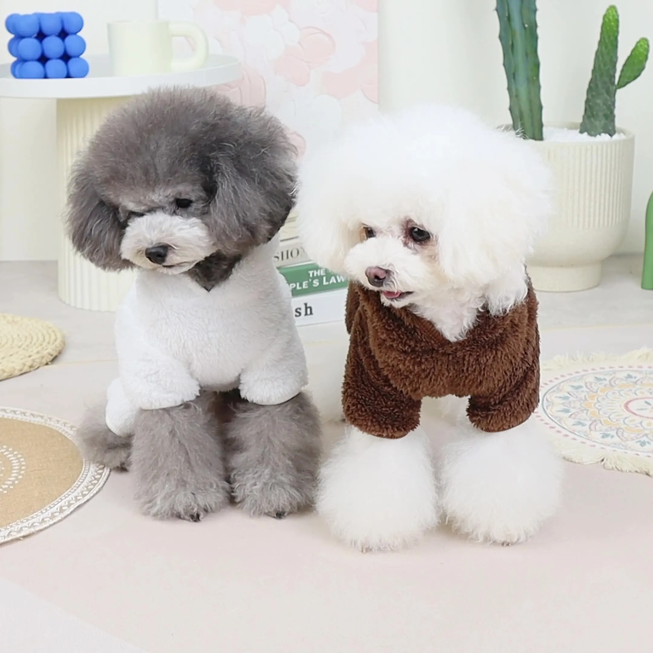

Luxury Designer Pet Dog Clothes Coat Autumn Winter Warm Puppy Dog Clothes