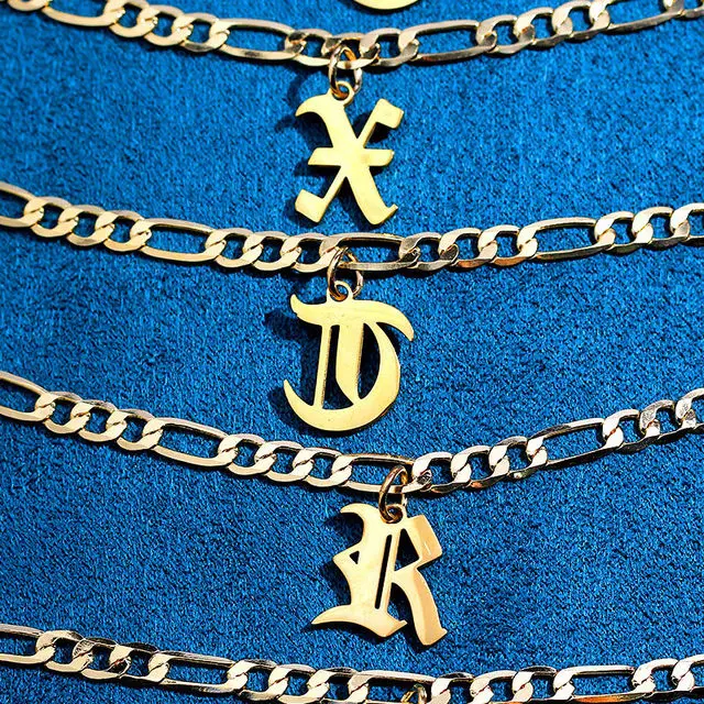 

Boho Summer Figaro Chain Custom Old English Initial Letter Anklets Gothic Stainless Steel A-Z Letter Pendant Anklet For Unisex