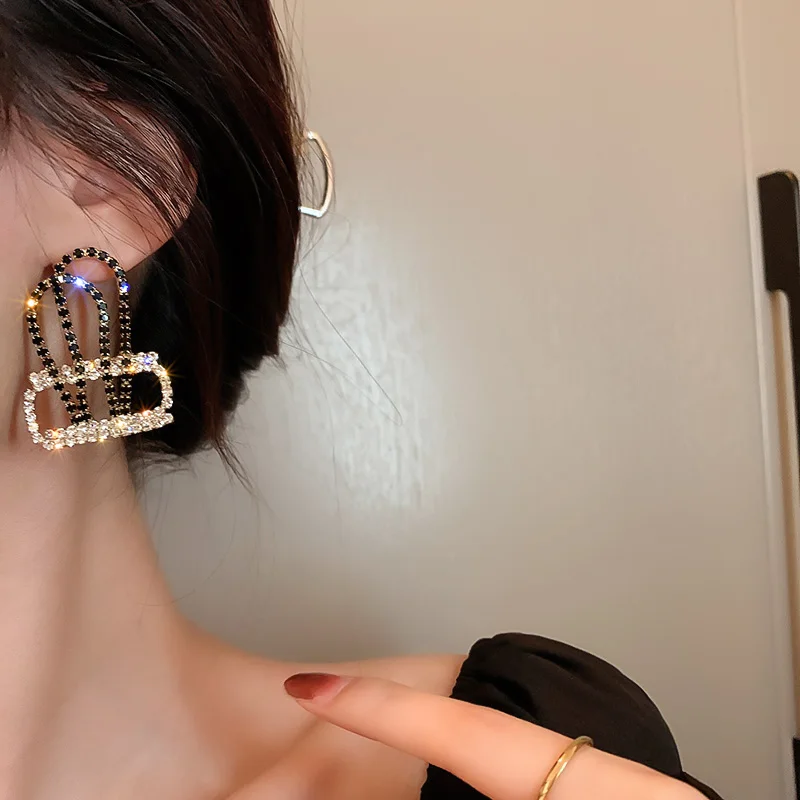 

new design drop crystal crown earring for women