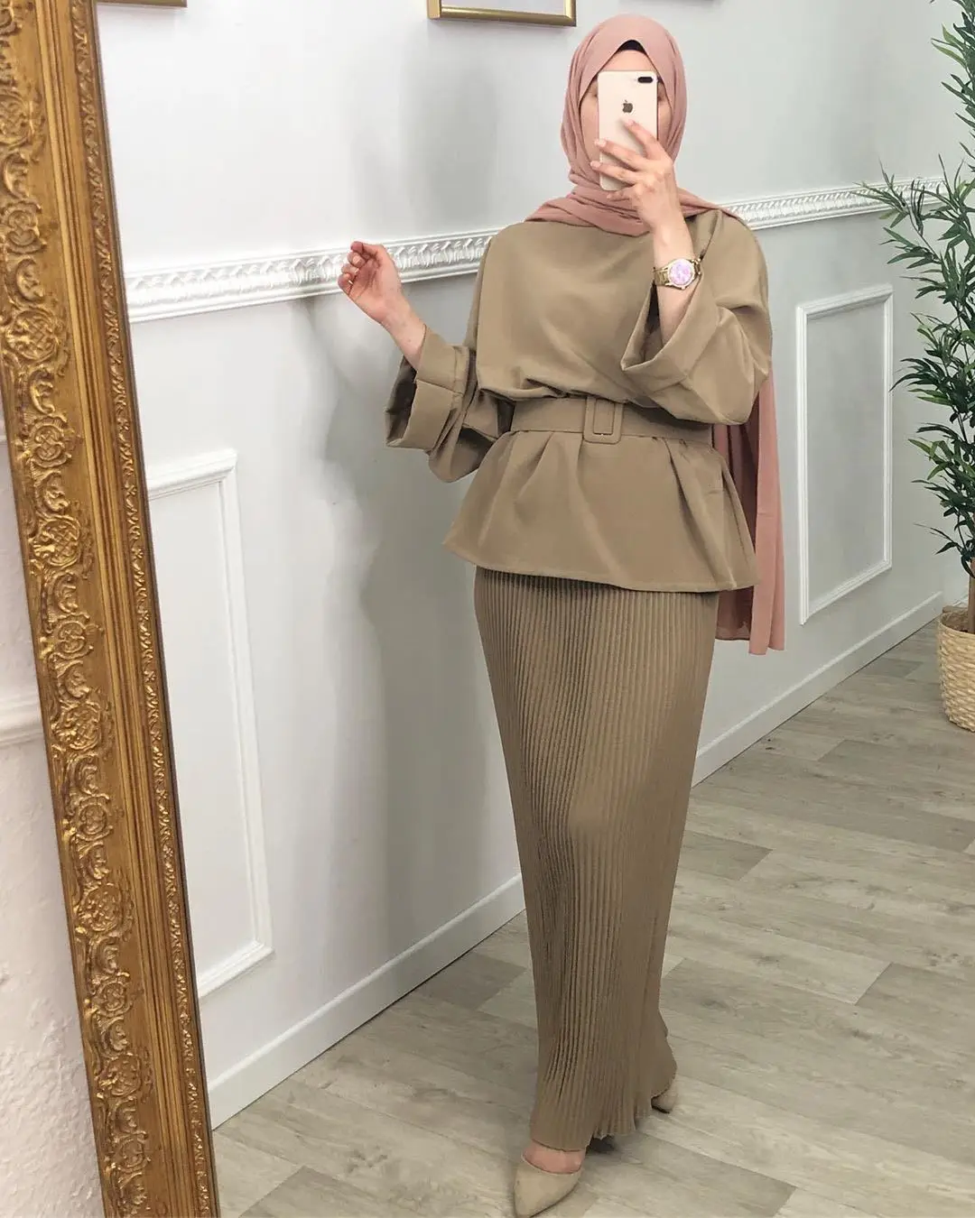 

Modern Islamic Casual Suits baju muslimah women Tops and Lined Skirts Two Pieces Set Ladies Fashionable Wholesale Outfitsutfit