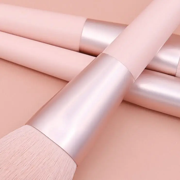 

The new Chinese pink makeup brush bionic customised creative makeup brush set