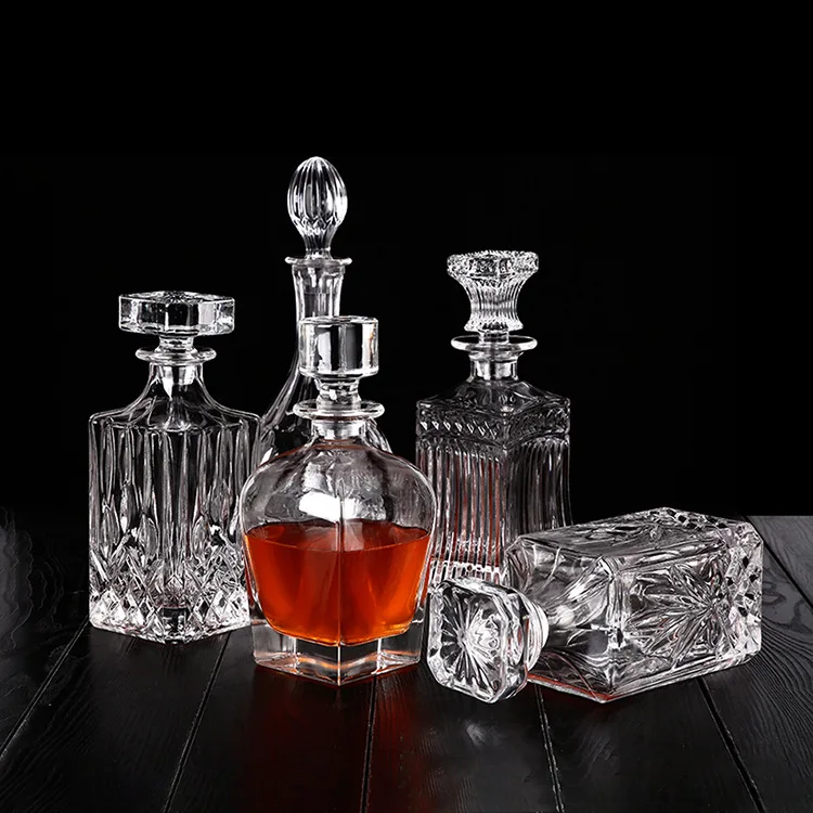 glass decanter (10).jpg