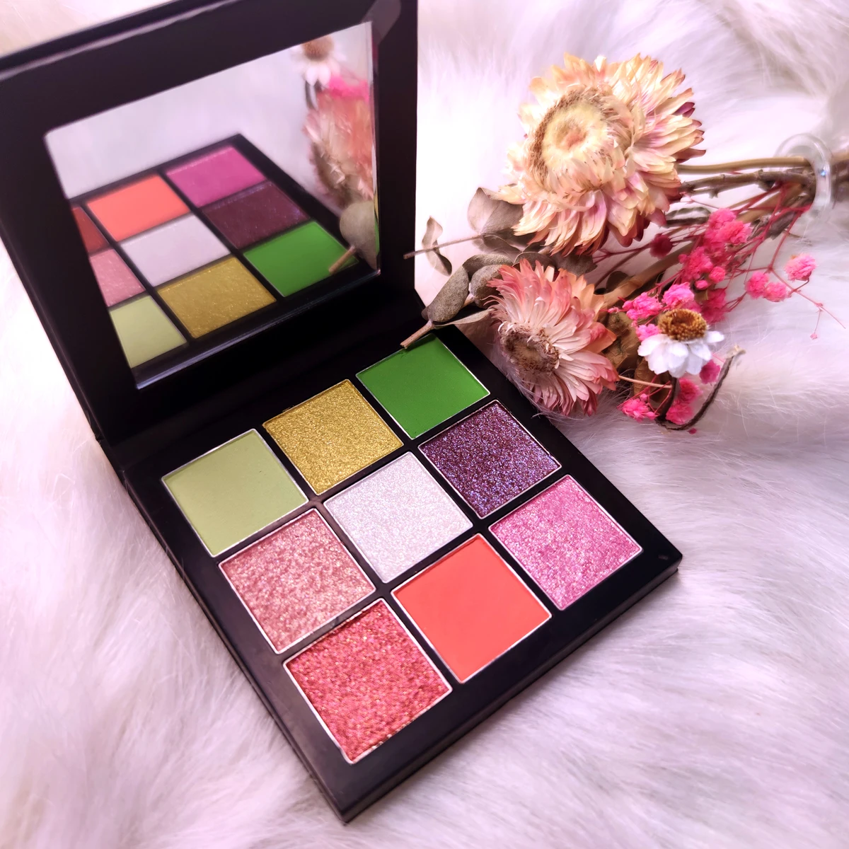 

Makefay Cosmetic New High Quality Charming Eye shadow Palette Vegan Makeup Private Label Eye Shadow