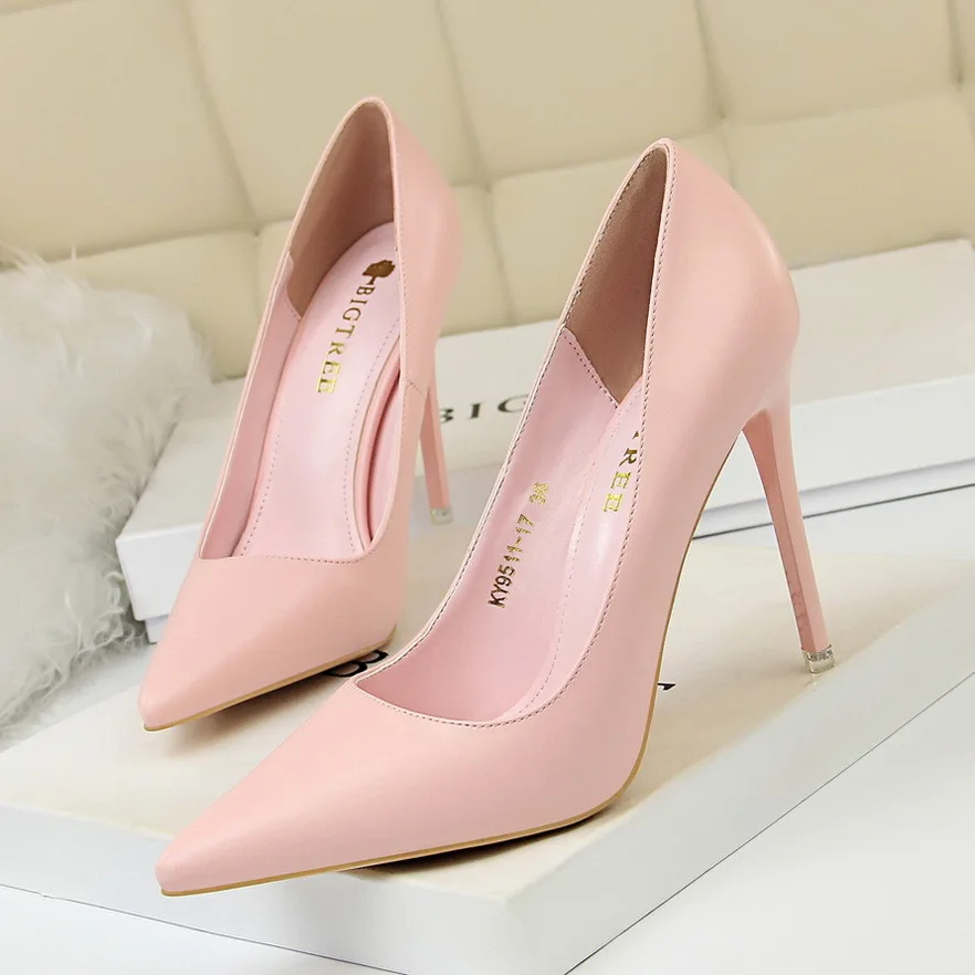 

9511-17 Trendy Simple Stiletto Ladies Heel Shoes Splicing Pointy With Shallow Tops Office Ladies Thin High Heels Shoes For Women