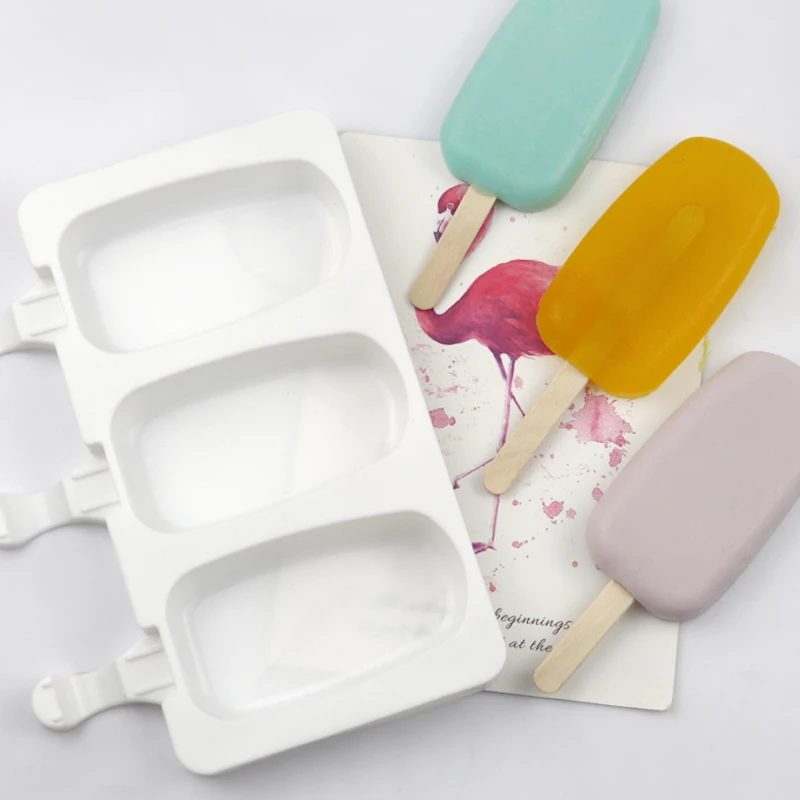 

396 STOCK 3 holes oval, ice cream model cartoon, ice cream mold silicone Not stamped