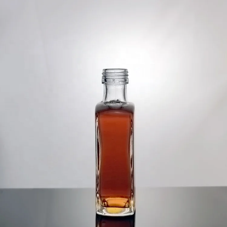 100ml liquor bottle (5).jpg