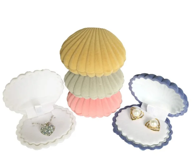 

High quality Factory Distinctive Clam Velvet Shell Mini Pendant Sea Shells Jewelry Box