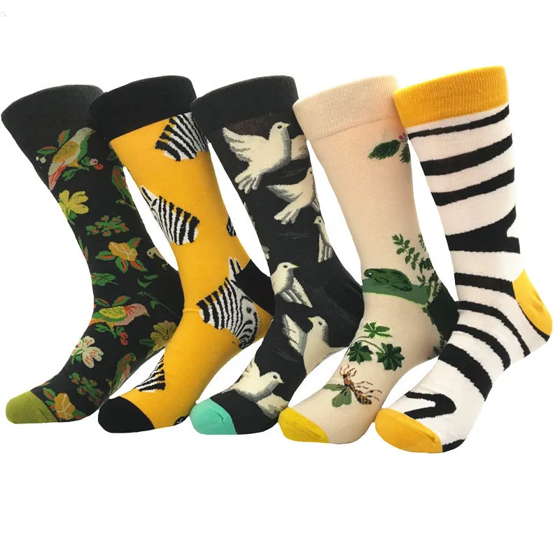 

WIIPU New socks personality graffiti hit color series flower and bird figure cotton men's stockings