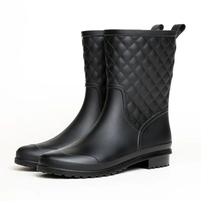 

Fashionable PVC Rain Boots Hard-Wearing Women Casual Rain Shoes, Black blue apricot